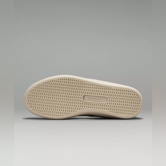 NWT Lululemon Women’s Cityverse Canvas Sneaker - Picture 9 of 16